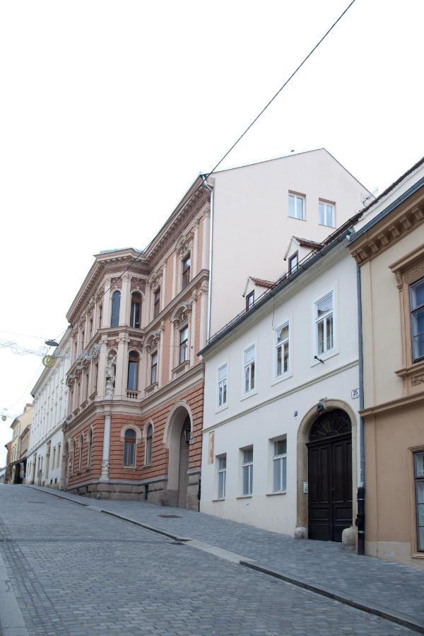 Hidden Gem - Quiet & Modern - Walk Everywhere Zagreb Bagian luar foto